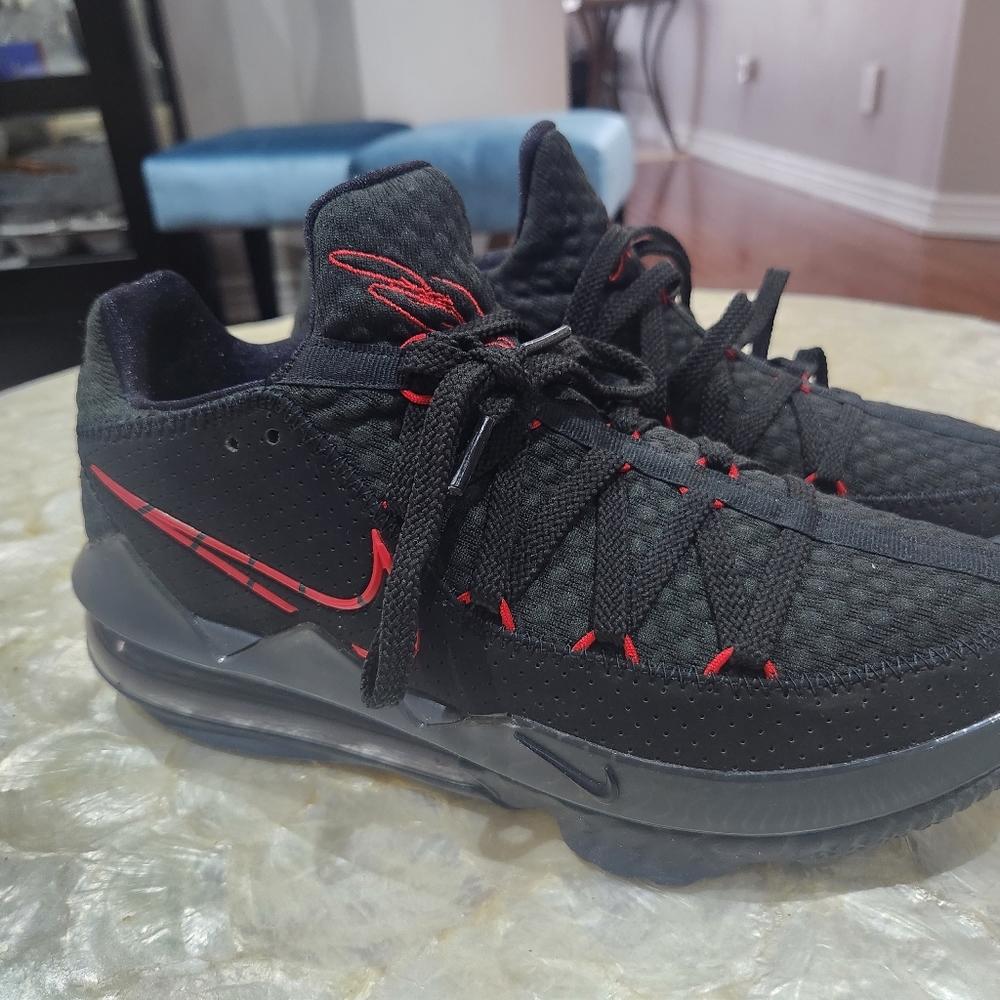 Mens shoes